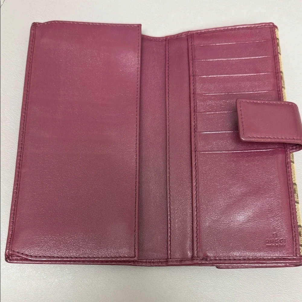 Gucci Tan and burgundy Women's Wallet - Picture 7 of 14